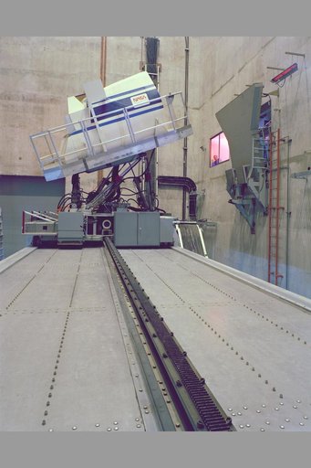 ARC-1979-AC79-0126-3