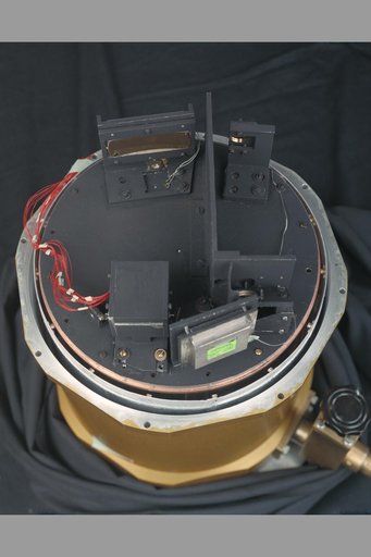 ARC-1984-AC84-0441-1