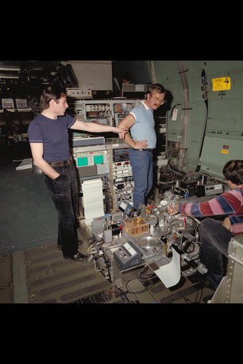 ARC-1985-AC85-0402-3