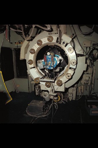 ARC-1985-AC85-0403-15