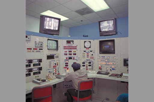 ARC-1987-AC87-0218-17