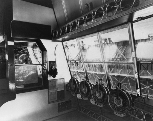 ARC-1993-A83-0499-22