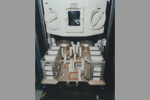 ARC-1996-AC96-0139-10