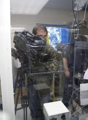 ARC-2006-ACD06-0216-007
