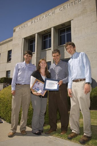 ARC-2008-ACD08-0176-033
