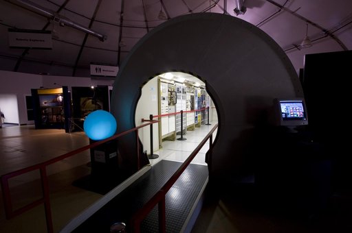 ARC-2008-ACD08-0189-034