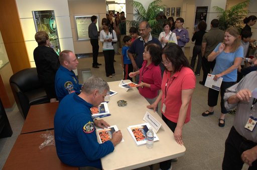 ARC-2011-ACD11-0143-024