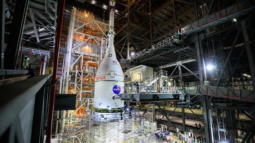 Artemis 1 VAB Processing