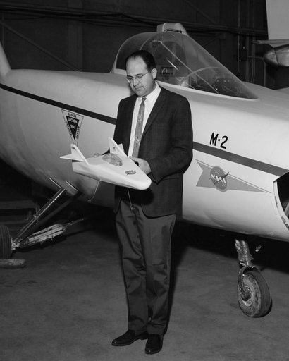 Dale Reed with model in front of M2-F1