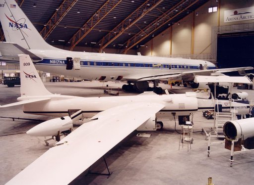 ER-2 #809 and DC-8 in Arena Arctica hangar in Kiruna, Sweden prior to the SAGE III Ozone Loss and Validation Experiment (SOLVE)