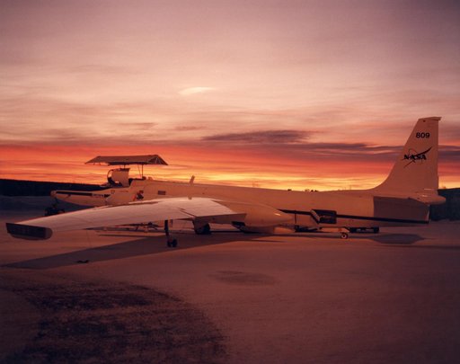 ER-2 #809 awaits pilot entry for the third flight of the SAGE III Ozone Loss and Validation Experiment (SOLVE)