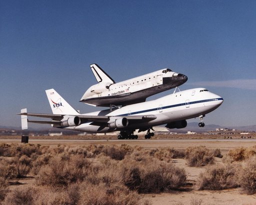 STS-92 - Discovery Fly-away - return to Florida