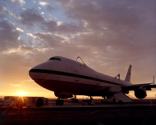 STS-92 - Shuttle Carrier Aircraft (SCA)