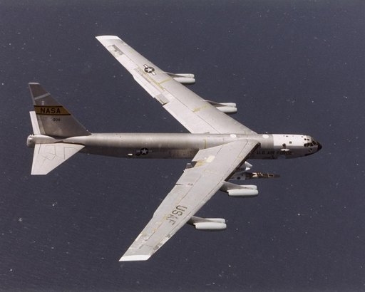 B-52/Pegasus with X-43A in flight over Pacific Ocean