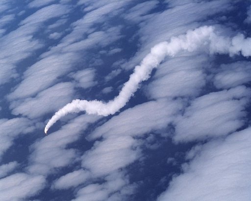 The X-43A/Pegasus combination dropped into the Pacific Ocean after losing control early in the first free-flight attempt