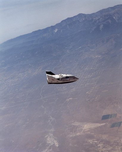 X-38 over the Mojave Desert, July 10, 2001