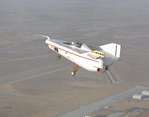 M2-F1 in flight