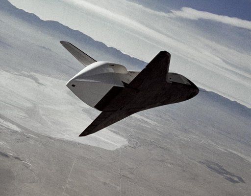 EC77-8607