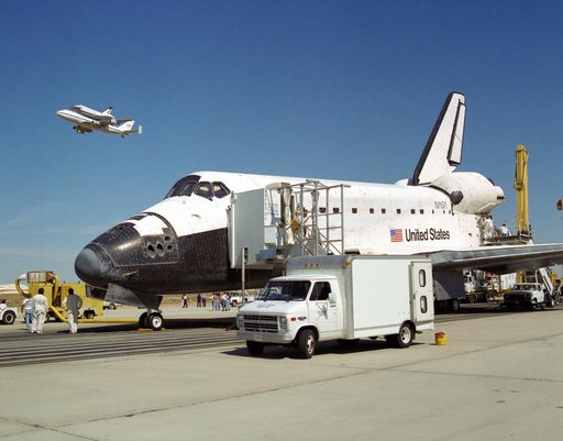 STS-68 on Runway with 747 SCA/Columbia Ferry Flyby
