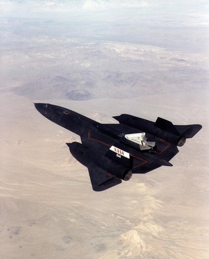 Linear Aerospike SR-71 Experiment (LASRE) first flight