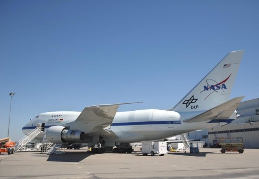NASA's Stratospheric Observatory for Infrared Astronomy 747SP shows off its new blue-and-white livery at L-3 Communications' Integrated Systems in Waco, Texas
