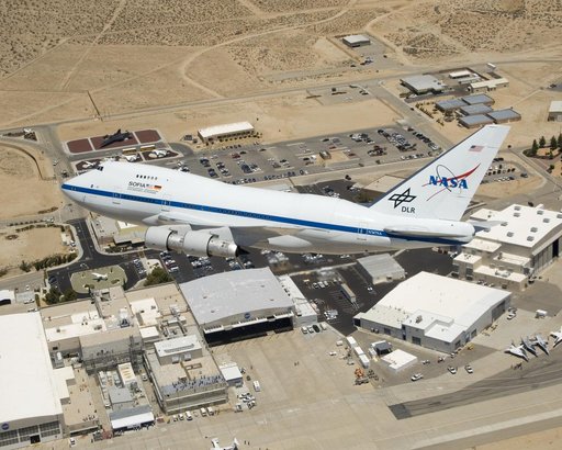 NASA's Stratospheric Observatory for Infrared Astronomy (SOFIA) Boeing 747SP flies over NASA DFRC after a ferry flight from Waco, Texas
