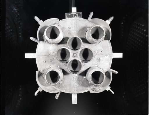 APOLLO CONFIGURATION OF SATURN MODEL IN THE 8X6-FOOT SUPERSONIC