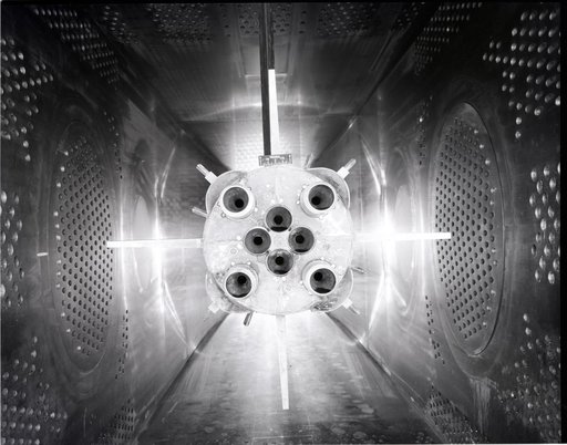 APOLLO CONFIGURATION OF SATURN MODEL IN THE 8X6-FOOT SUPERSONIC