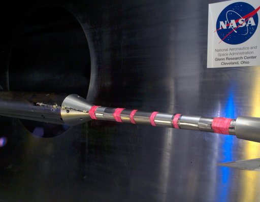 NASA GLENN/NASA LANGLEY LOADS COMPARISON TEST WITH 6 COMPONENT FORCE/MOMENT BALANCE AND 1.7% HIGH SPEED RESEARCH MODEL 5.