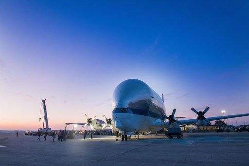 Orion - EM-1 - Artemis Spacecraft Arrival at Mansfield Lahm A...