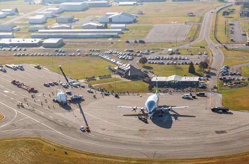 Orion Spacecraft Arrives in Ohio Aboard the Super Guppy at Mansfield Lahm Airport