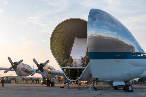 Orion Spacecraft Arrives in Ohio Aboard the Super Guppy at Mansf