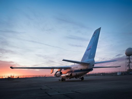 Lockheed S-3 Viking, N601NA at Sunrise