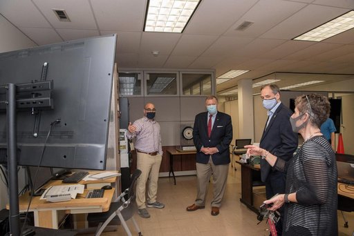Visit to GRC by the Deputy Administrator, James Morhard
