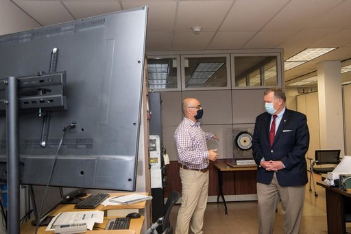 Visit to GRC by the Deputy Administrator, James Morhard