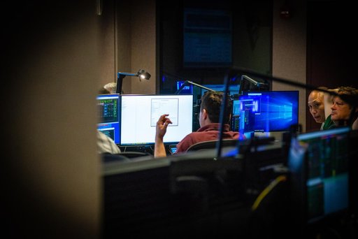 NASA Begins Switch to Backup Spacecraft Hardware