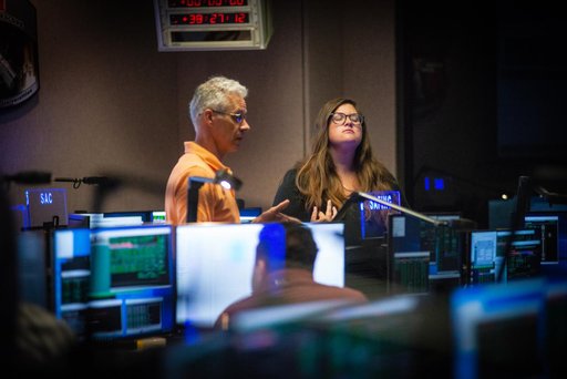 NASA Begins Switch to Backup Spacecraft Hardware