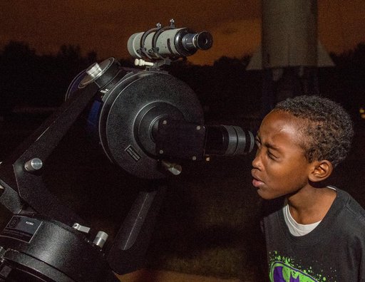 International Observe the Moon Night at the Goddard Visitor Cent