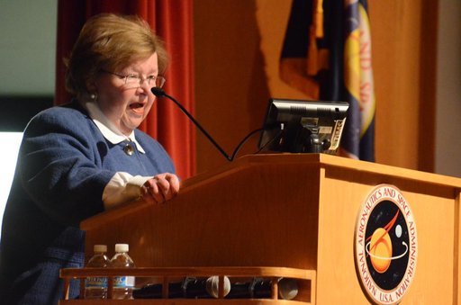 Senator Barbara Mikulski Visits NASA Goddard