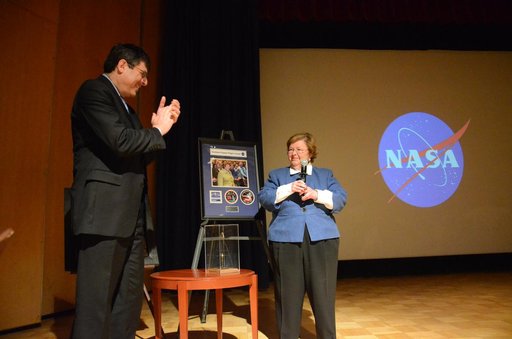 Senator Barbara Mikulski Visits NASA Goddard