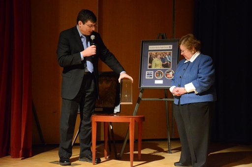 Senator Barbara Mikulski Visits NASA Goddard