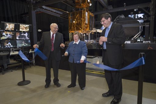 Senator Barbara Mikulski Visits NASA Goddard