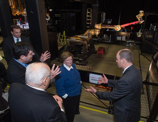 Senator Barbara Mikulski Visits NASA Goddard
