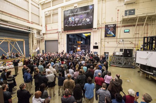 Senator Barbara Mikulski Visits NASA Goddard