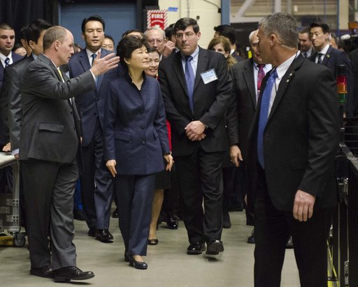 President Park Geun-hye of South Korea Visits NASA Goddard