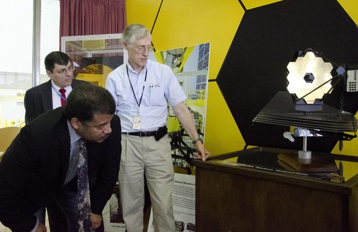 Dr. Neil deGrasse Tyson Visits NASA Goddard