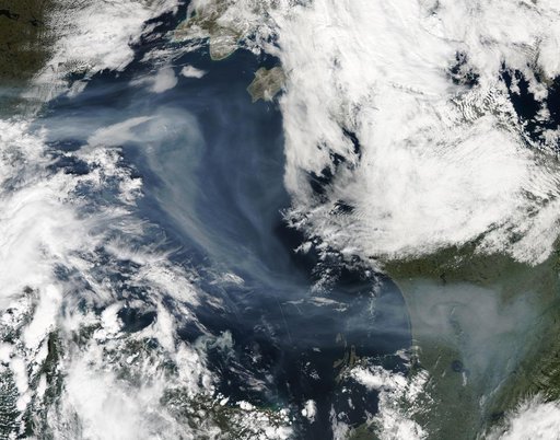 Smoke over Hudson Bay