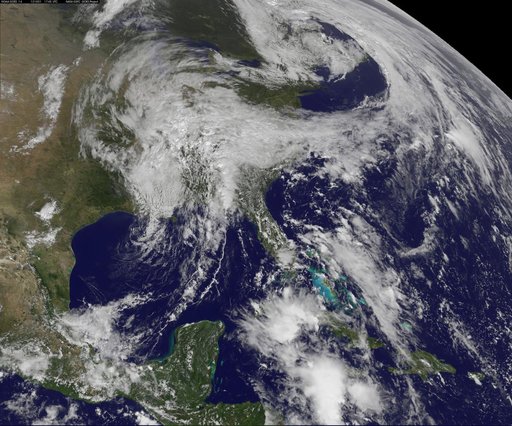 Two Low Pressure Areas Fighting to Control the U.S. Mid-Atlantic Weather