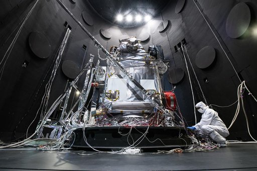 GSFC_20230616_PACE_020010