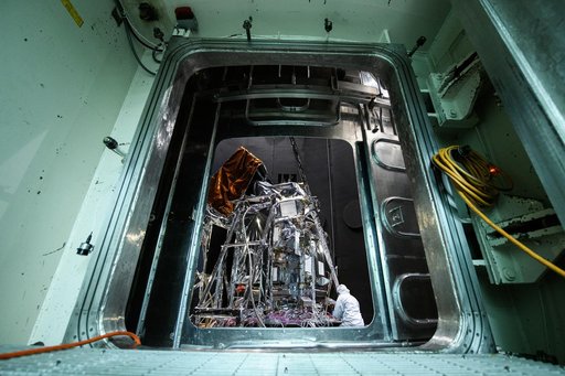 GSFC_20230616_PACE_020019